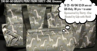 Thirty-One Gifts Go-Go Giraffe Print Giveaway