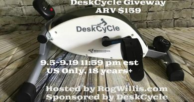 Enter to Win Your Own DeskCycle (arv $159)
