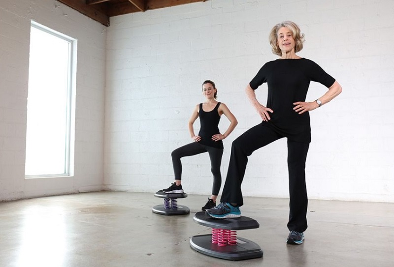 Women on StrongBoard Balance - StongBoard Balance