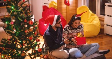 Custom Gifts For The Girls / Man giving a Christmas Gift to a Woman