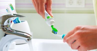 Ways You're Wasting Water / Putting toothpaste on a toothbrush while the facet in running