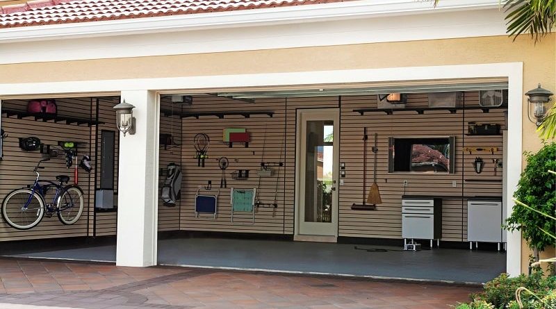 Garage Renovation / Neat and Organized Home Garage