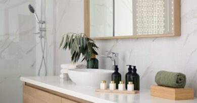 3 Trends in Bathroom Design / Beautiful Bathroom counter and sink