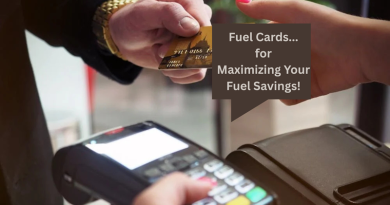 Two Hands, Credit Card, Credit Card Machine / How Can Fuel Cards Save Money? Tips for Maximizing Your Fuel Savings